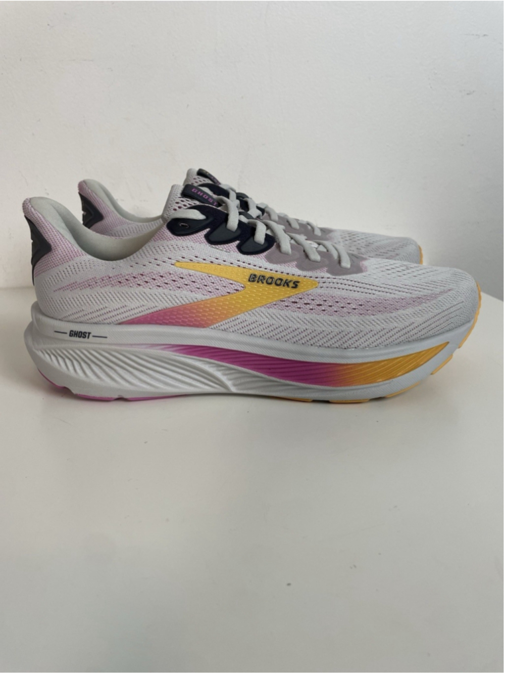 Brooks Ghost 17 Running Shoes Womens Size 10D Wide Gray Yellow Pink Sneakers
